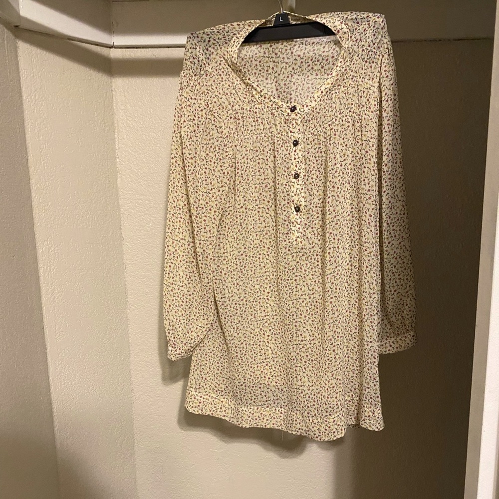 LAMADE cottage core blouse flowery v-neck